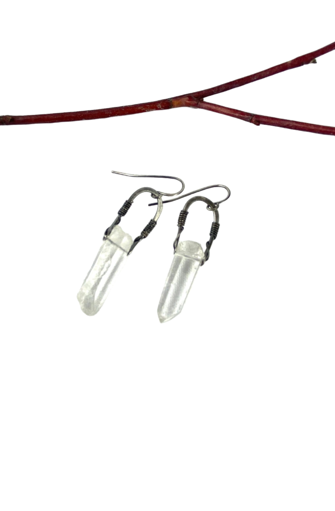 Estribo de plata con piedras preciosas de cristal con joyería de pendientes de moda con pátina